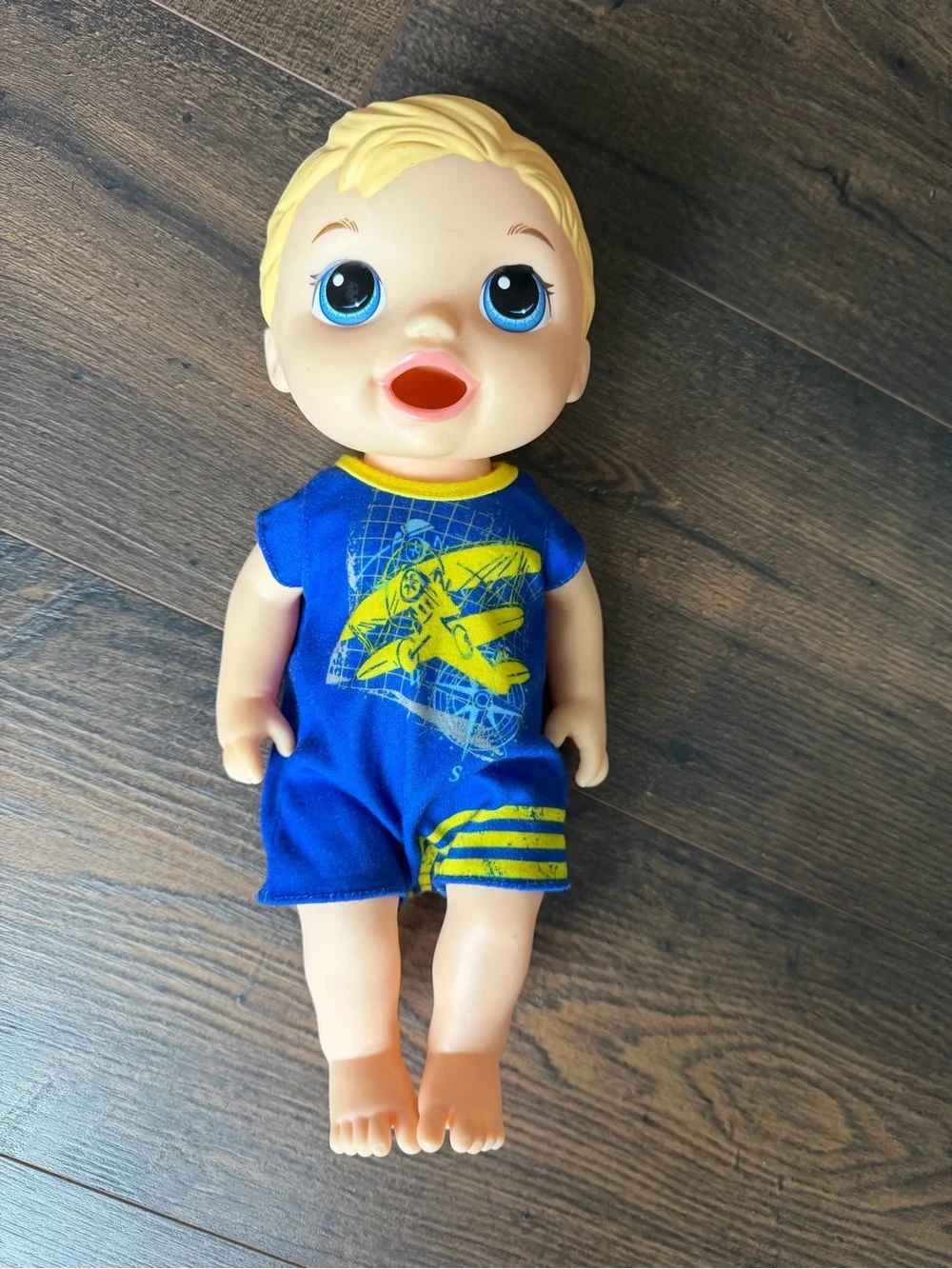 2015 Baby Alive Super Snacks Snackin Luke Boy Doll Blonde Hair Blue Eyes Hasbro